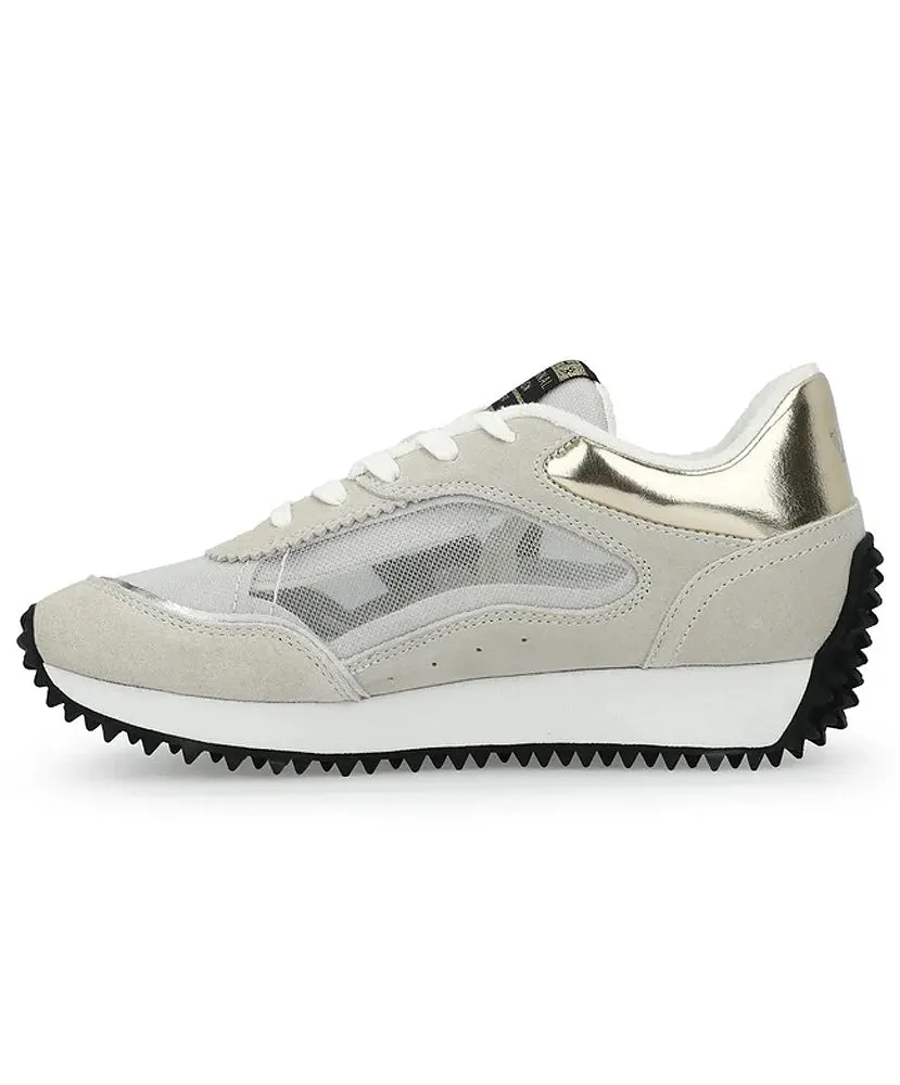 Cosmic 6 Sneaker