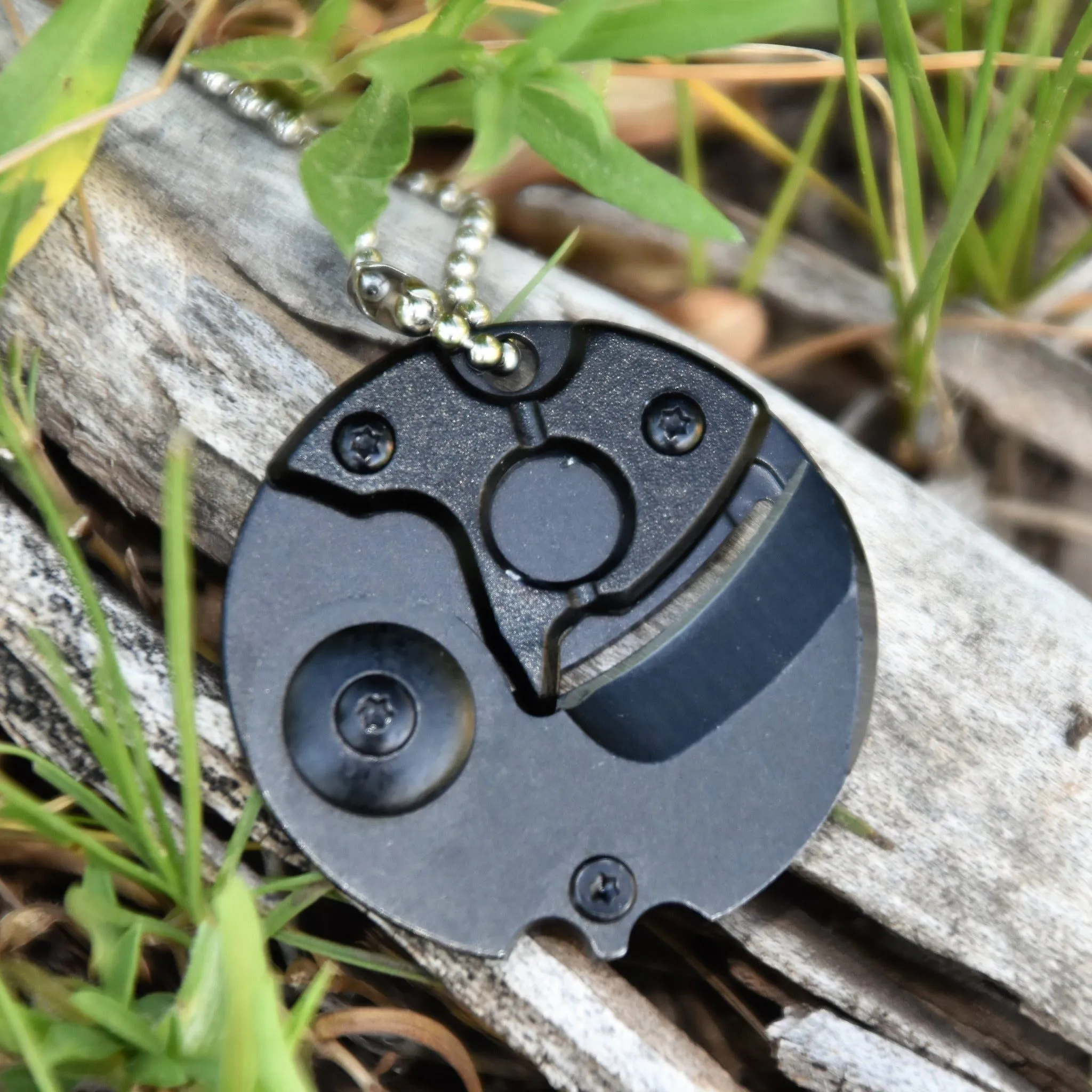 Fashionable Coin Knife