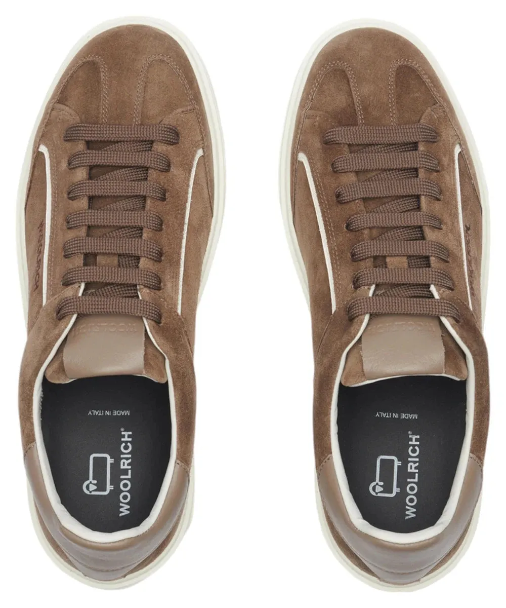 Sneaker Classic Court in Camoscio