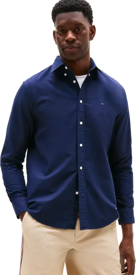 Tommy Hilfiger Long Sleeve Oxford Regular Fit, Men's Button Down Shirts, Also Available in Big and Tall